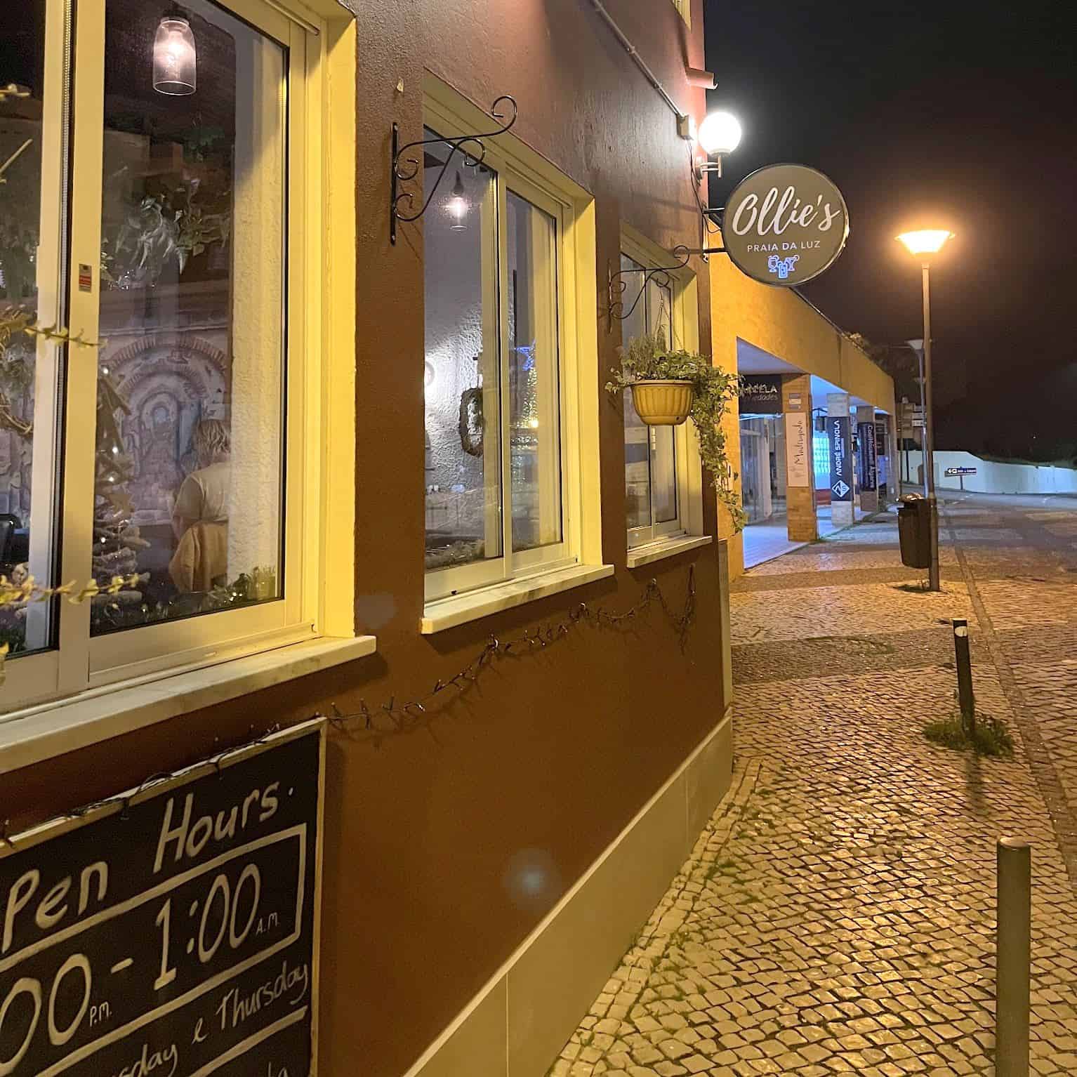 Ollie s Bar Luz Portugal